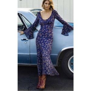 novella royale dress